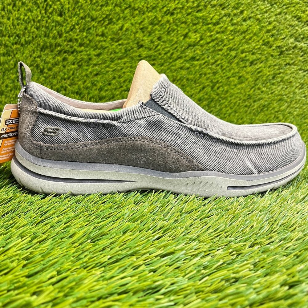 Skechers Elected Drigo Mens Size 9 Gray Casual Classic Slip-Ins Shoes Loafers
